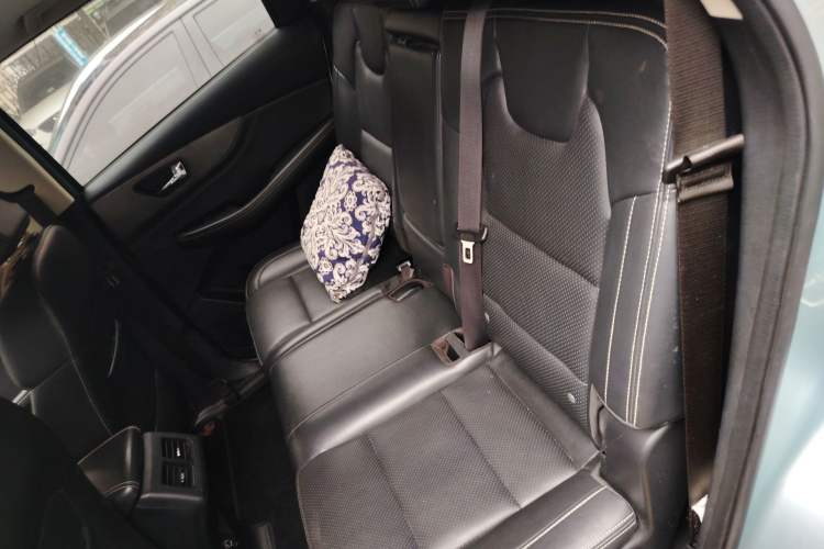 Used Dongfeng Fengon S560 2018 1.8L CVT Smart Connect 7-Seater Left Rear Seat