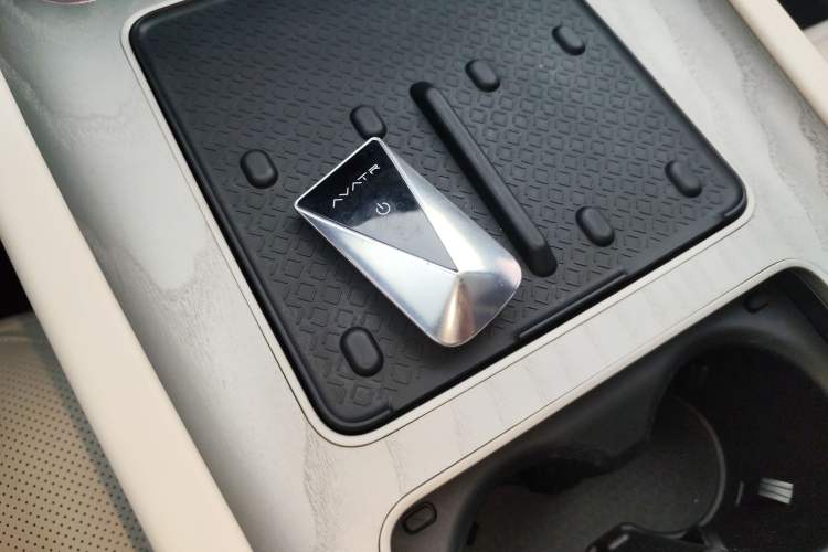 Used Avatr 12 2025 Max Extended-Range Edition
