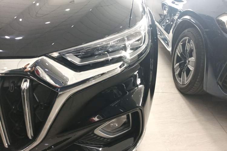 Used Hongqi HS5 2022 Revised Version 2.0T Smart Connect Flagship Edition