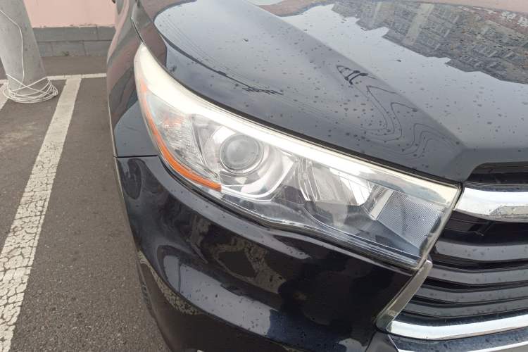 Used Toyota Highlander 2015 2.0T Four-Wheel Drive Luxury Edition 7-Seater Right Front Headlight