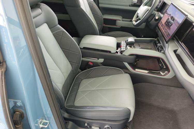 Used Formula Leopard 5 2025 TianShen Intelligent Driving Ultra Edition Right Front Seat