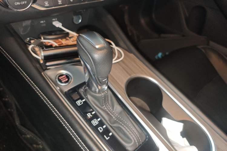 Used Nissan Teana 2021 2.0L XL Upper AD1 Smart Drive & Navigation Edition Gear Lever