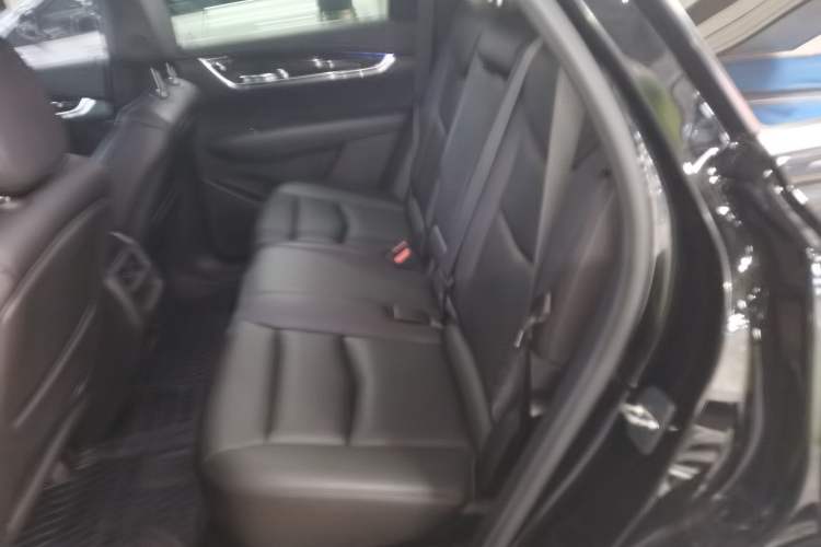 Used Cadillac XT5 2018 28E Four-Wheel Drive Tech Version Left Rear Seat