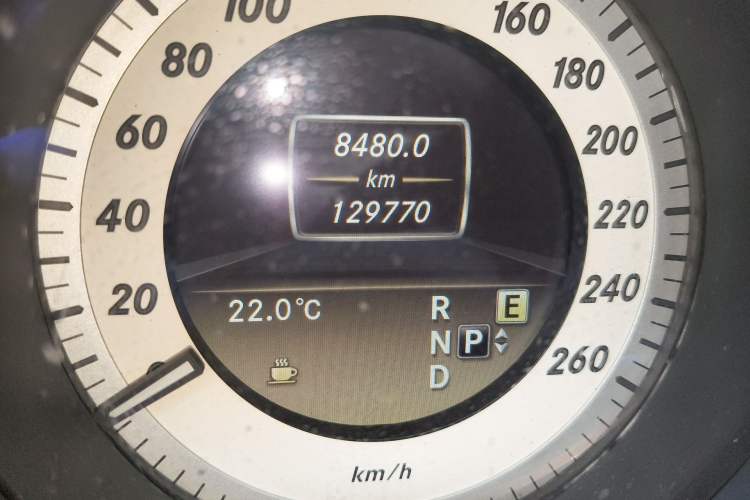 Used Mercedes-Benz CLS 2012 CLS 300 CGI Odometer Close Up