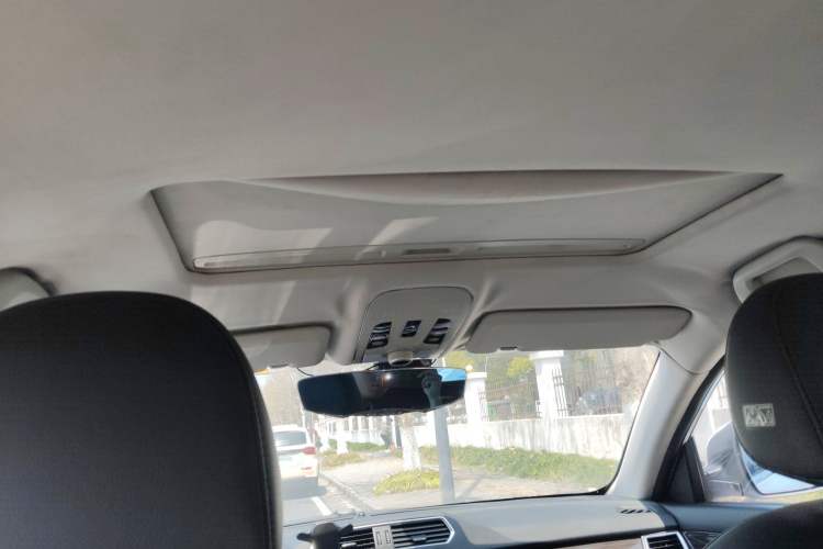 Used Haval H2 2016 Red-Label 1.5T Manual Two-Wheel Drive Luxury Model
