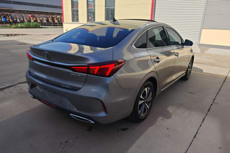 Used CHANGAN Eado 2021 PLUS Blue Whale NE 1.4T GDI DCT Prestige Model
