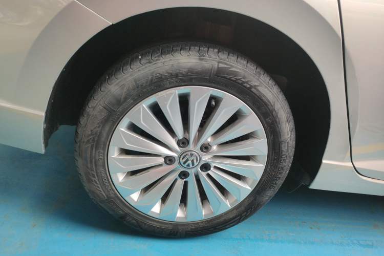 Used Volkswagen Lavida 2019 1.5L Automatic Comfort Edition China VI Standard
