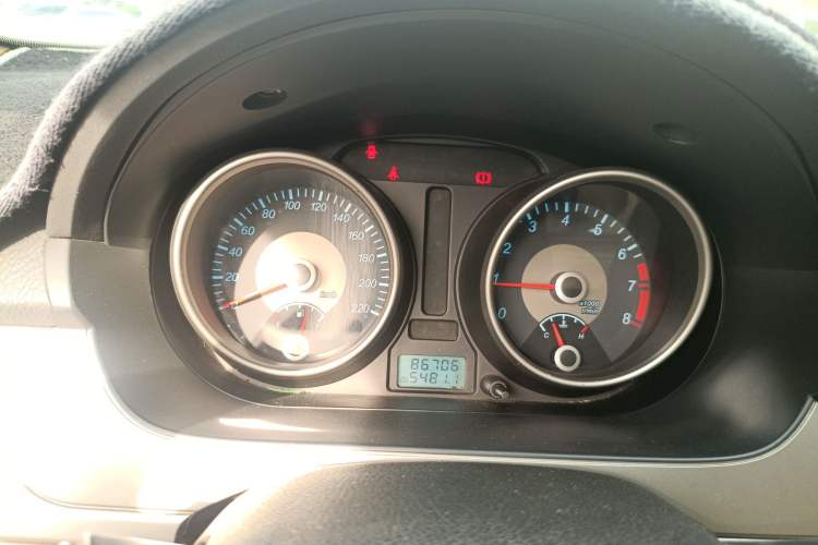 Used Buick Excelle 2011 1.6 LX-MT Instrument Cluster