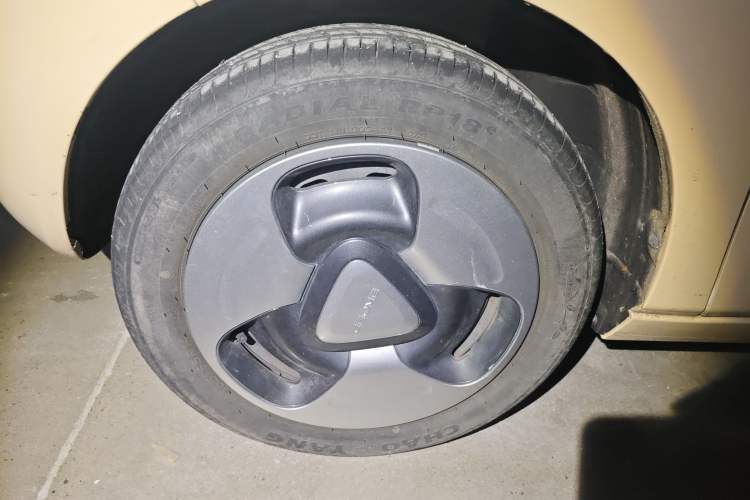 Used Geely Galaxy Panda 2023 Panda Mini 200km Dynamic Bear
