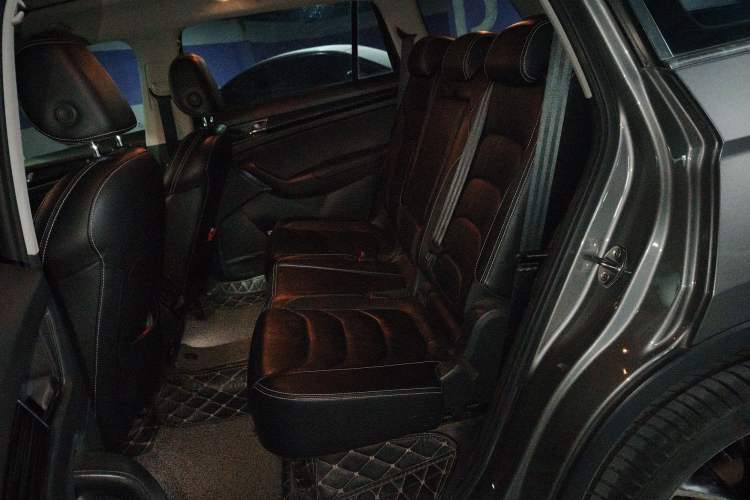 Used Skoda Kodiaq 2018 TSI330 7-Seater Two-Wheel-Drive Luxury Enjoyment Edition
