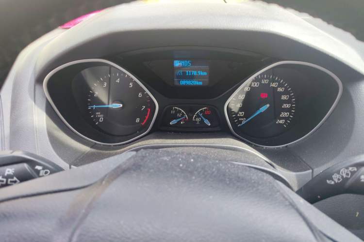 Used Ford Focus 2012 Hatchback 1.6L Automatic Comfort Model Instrument Cluster