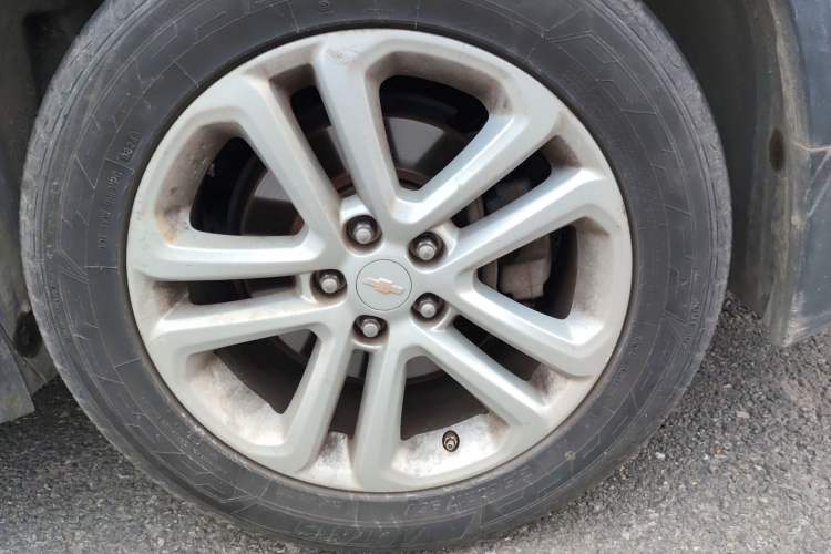 Used Chevrolet Trax 2016 1.4T Automatic Two-Wheel Drive Comfort Version with Sunroof Exterior 7