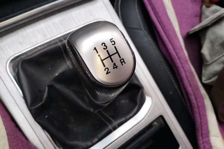 Used Bestune X40 2019 1.6L Manual Luxury Edition China V Gear Lever