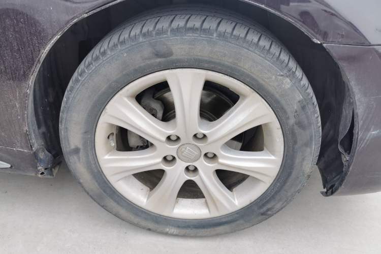 Used Toyota Crown 2010 3.0L Royal Saloon Right Front Wheel Hub