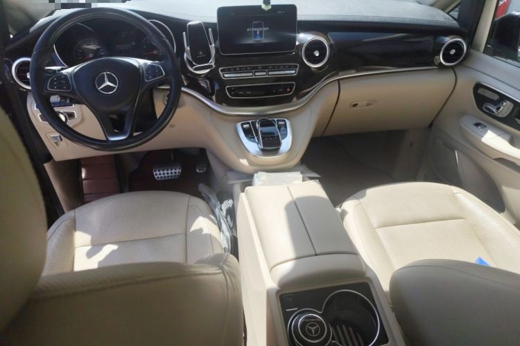 Used Mercedes-Benz V-Class 2016 V 260 L Prestige Extended Edition