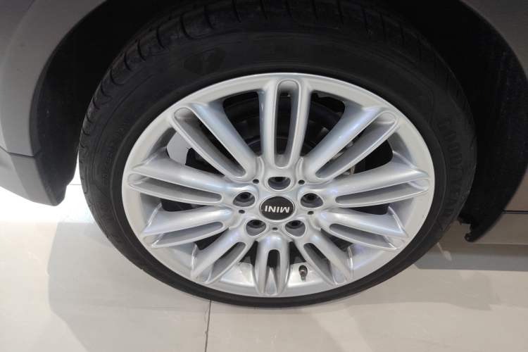 Used MINI MINI 2022 1.5T COOPER Classic Edition