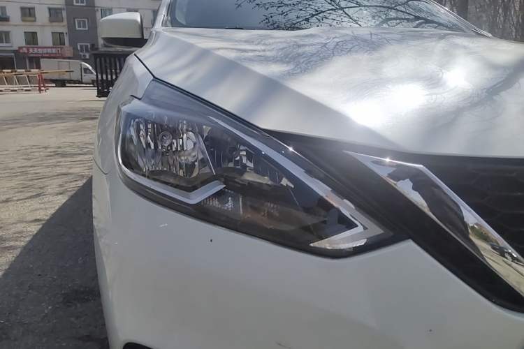 Used Nissan Sylphy 2022 Classic 1.6XL CVT Luxury Edition Right Front Headlight