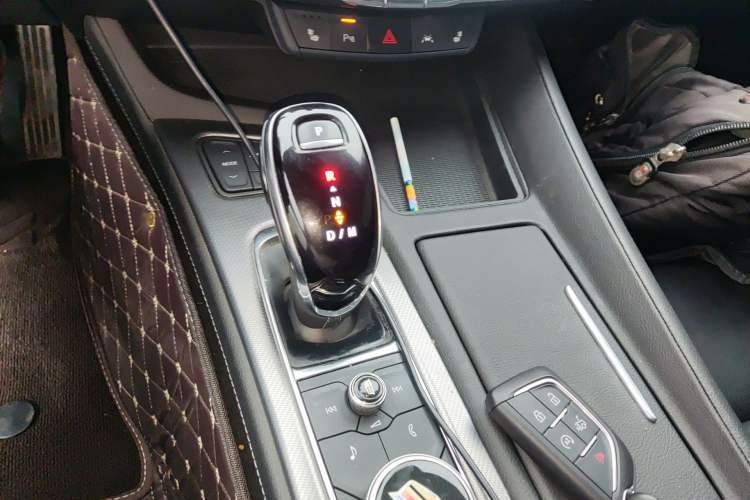 Used Cadillac CT5 2021 28T Prestige Edition Gear Lever