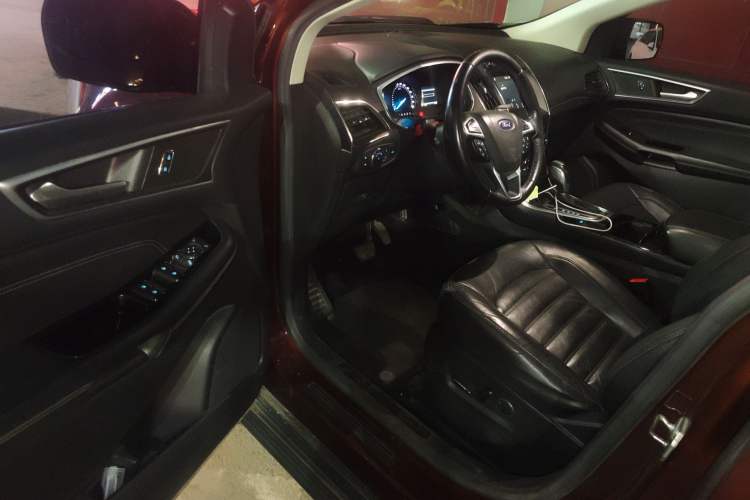 Used Ford Edge 2018 EcoBoost 245 Two-Wheel-Drive Titanium 7-Seater China V Standard