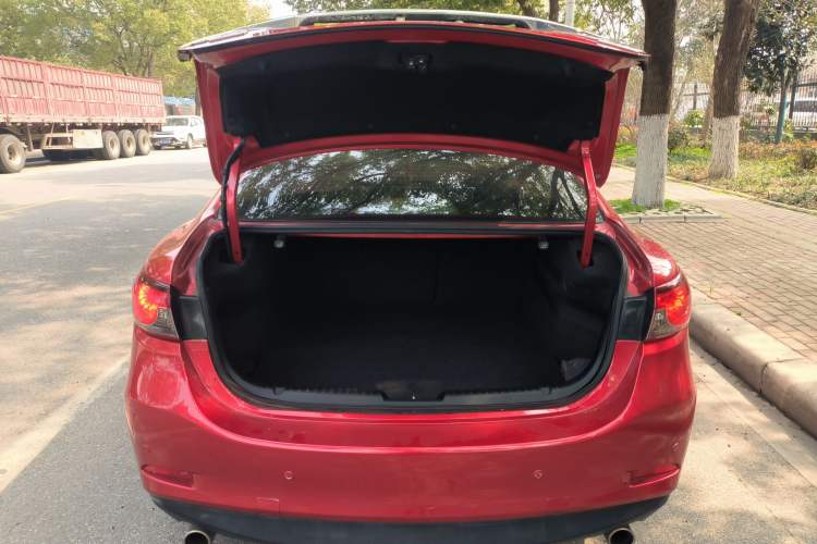 Used Mazda Atenza 2014 2.0L Blue Sky Luxury Edition