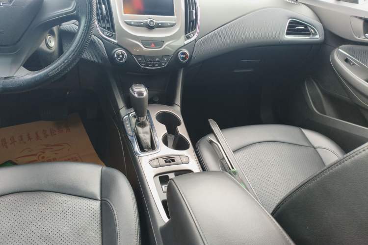 Used Chevrolet Cruze 2018 Redline 320 Automatic Pioneer Edition