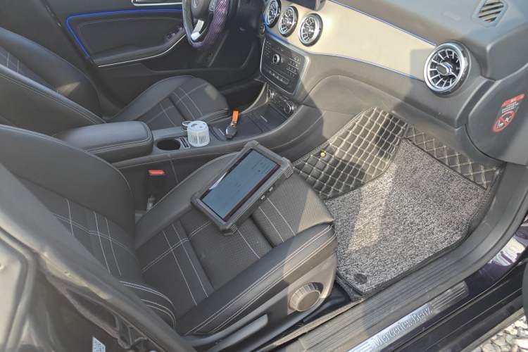 Used Mercedes-Benz CLA 2016 CLA 200 Sport Edition Right Front Seat