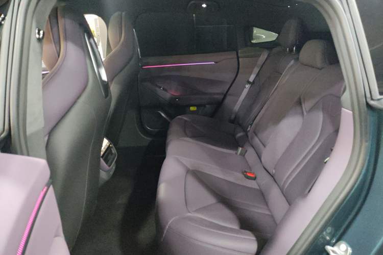 Used XPeng P7 2025 Model—702 Long Range Ultra