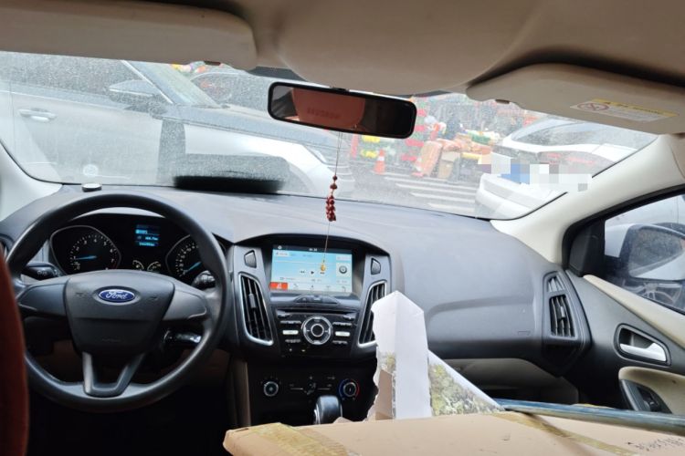 Used Ford Focus 2017 Sedan 1.6L Automatic Comfort Plus SmartDrive Edition
