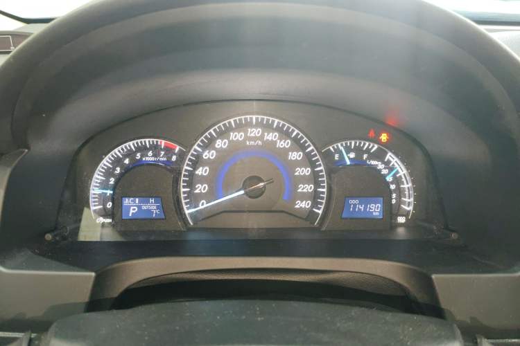 Used Toyota Camry 2015 2.0G Premier Edition