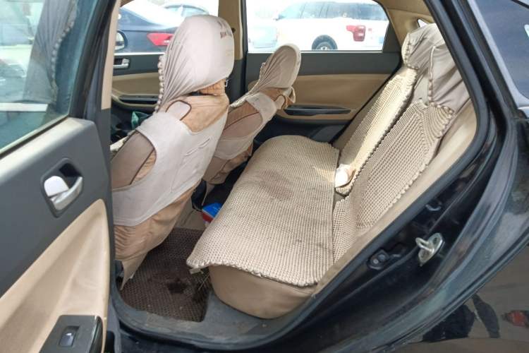 Used JAC Group J6 A30 2013 1.5L Manual Luxury Model China IV Standard
