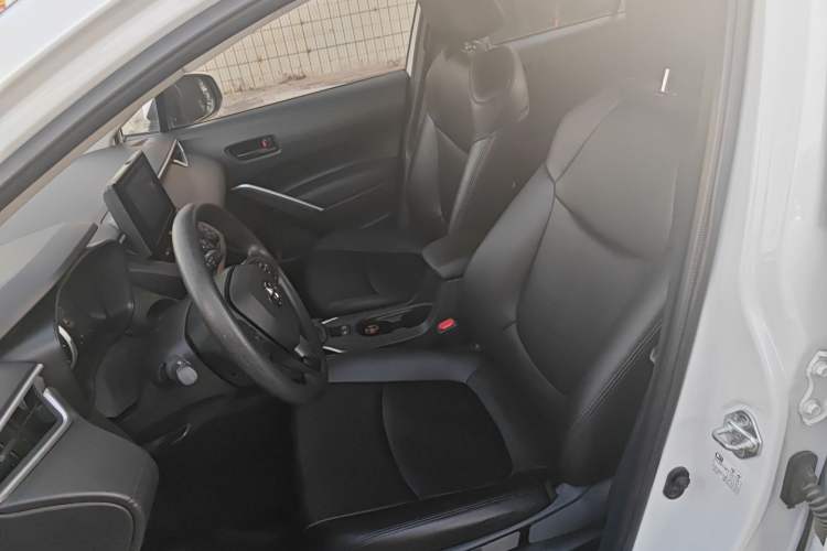 Used Toyota Corolla Cross 2022 2.0L Pioneer Edition
