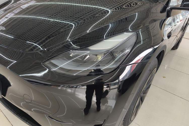 Used Tesla Model Y 2022 Rear-Wheel-Drive Version
