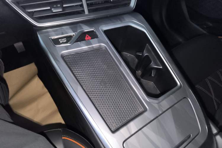 Used Haval XY 2022 1.5T Smart Engine DHT
