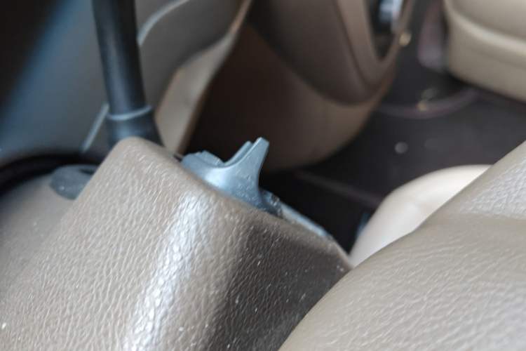 Used Buick GL8 2013 2.4L Classic Edition Vehicle Key