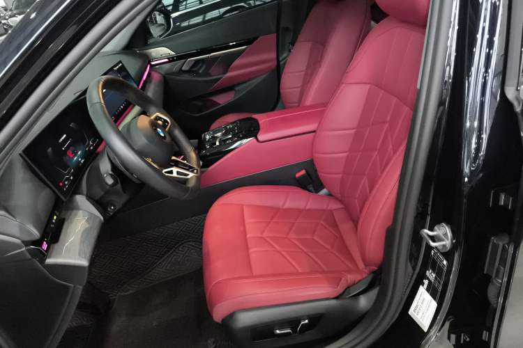 Used BMW 5 Series 2024 525Li M Sport Package