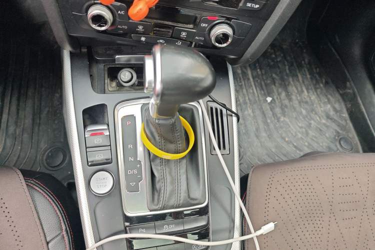 Used Audi A4L 2016 35 TFSI Collector's Edition Automatic Standard Model
