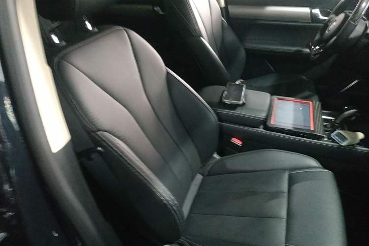 Used BYD Tang 2019 2.0T Automatic SmartConnect Luxury 7-Seater China VI Standard