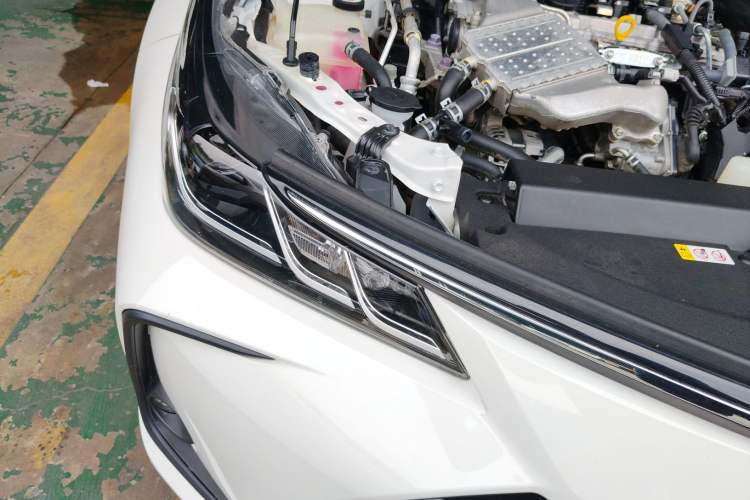 Used Toyota Corolla 2021 1.2T S-CVT Luxury Edition Right Front Headlight