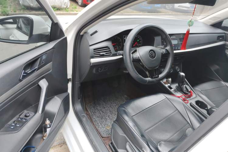 Used Volkswagen Lavida 2021 1.5L Automatic Fashion Edition Driver Seat