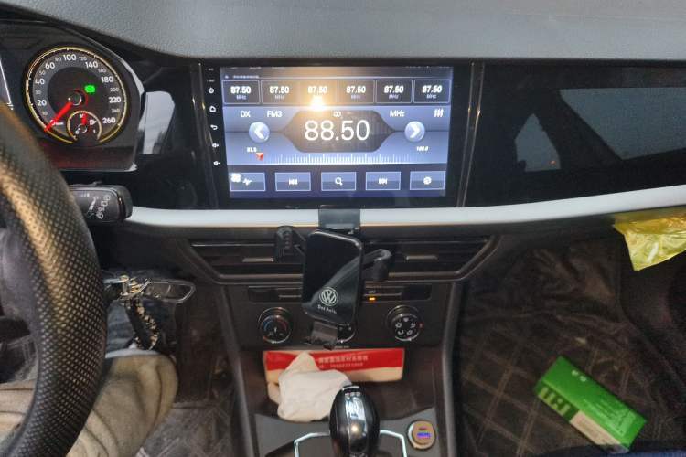 Used Volkswagen Lavida 2018 Hatchback 200TSI DSG Comfort Edition China V Standard Audio And AC Panel