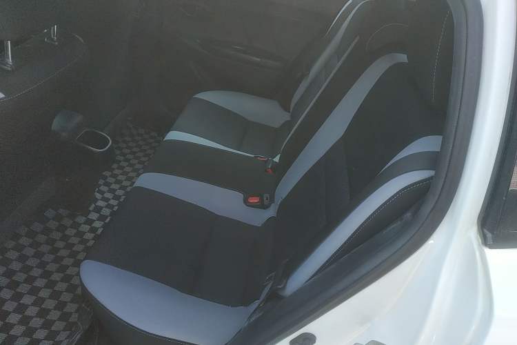 Used Toyota YARiS L Zhi Xuan 2020 1.5L CVT Leading Edition Left Rear Seat