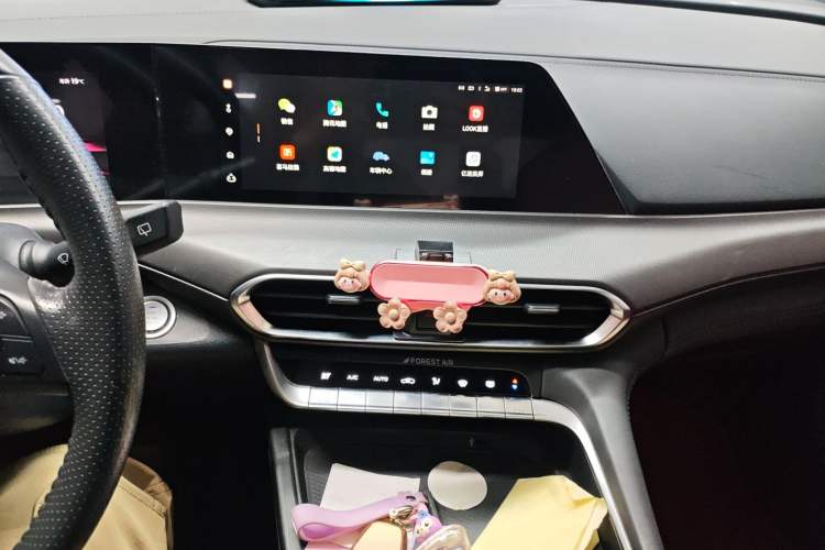 Used CHANGAN UNI-T 2020 1.5T Flagship Version Audio And AC Panel