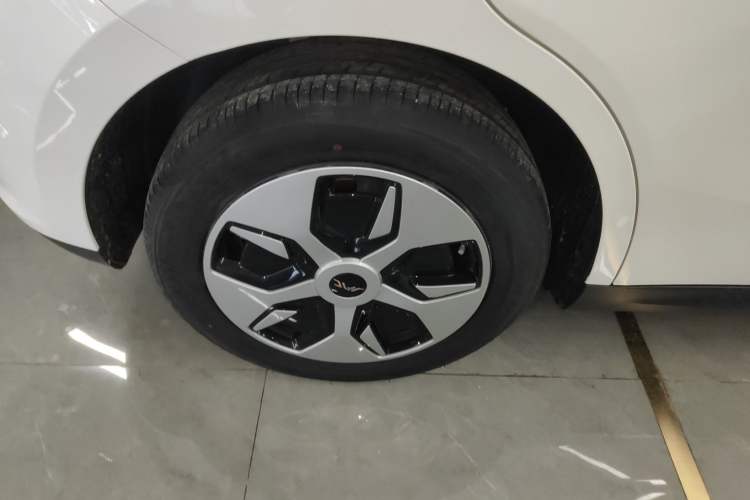 Used JAC Yiwei 3 2024 Beloved Edition 330km Air+
