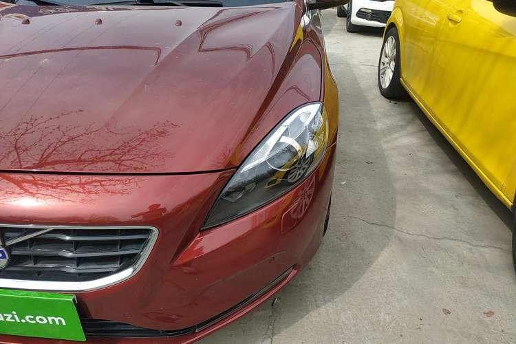 Used Volvo V40 2015 1.6T Zhiya Edition Left Front Headlight