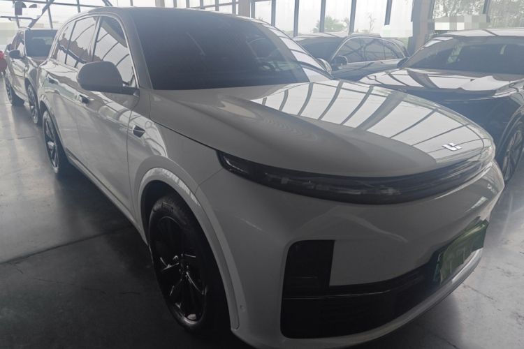 Used Li Auto L7 2023 Air model
