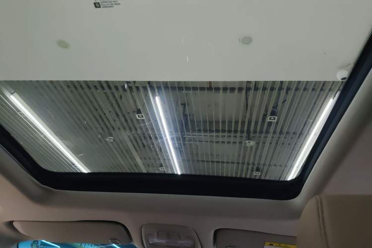 Used Buick GL6 2021 323T Mild Hybrid Connect Luxury Model Headliner