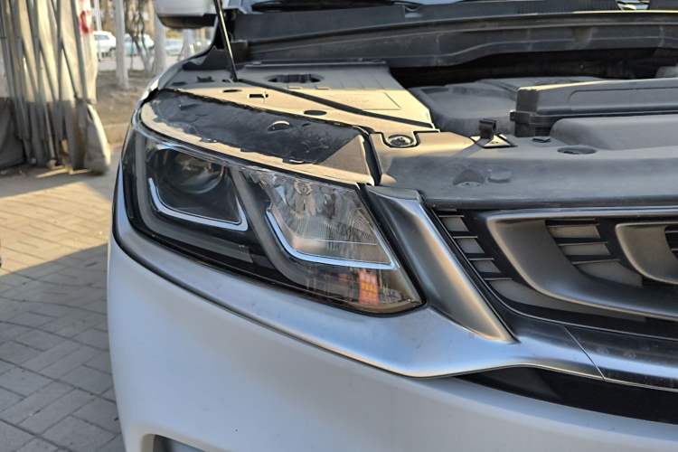 Used Geely Auto Coolray 2019 260T DCT Knight China V Standard