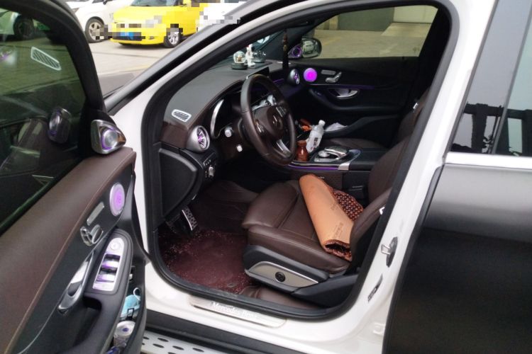 Used Mercedes-Benz GLC 2018 Facelift GLC 260 4MATIC Luxury Edition
