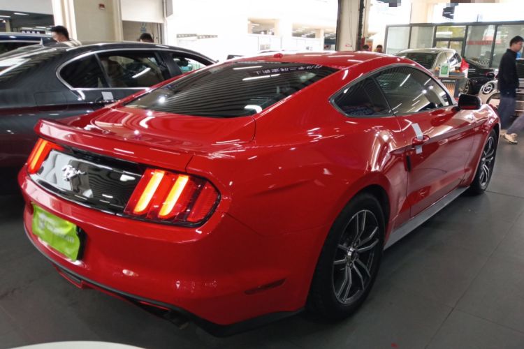 Used Ford Mustang 2016 2.3T Automatic Hardtop P-Version U.S. Specification
