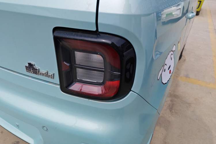 Used Geely Galaxy Panda 2024 Panda Mini 200km Endurance Bear